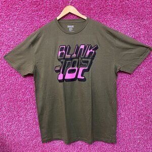 Blink-182 Pink Gradient Logo T-Shirt 2XL